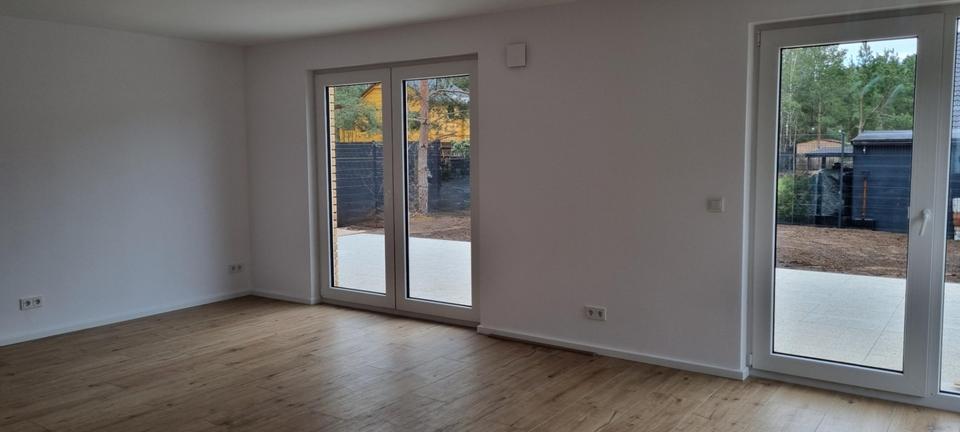 Villa Brück - 5.5 Zimmer, 198 m&sup2;, 2.390&euro; | Angebot:25282259