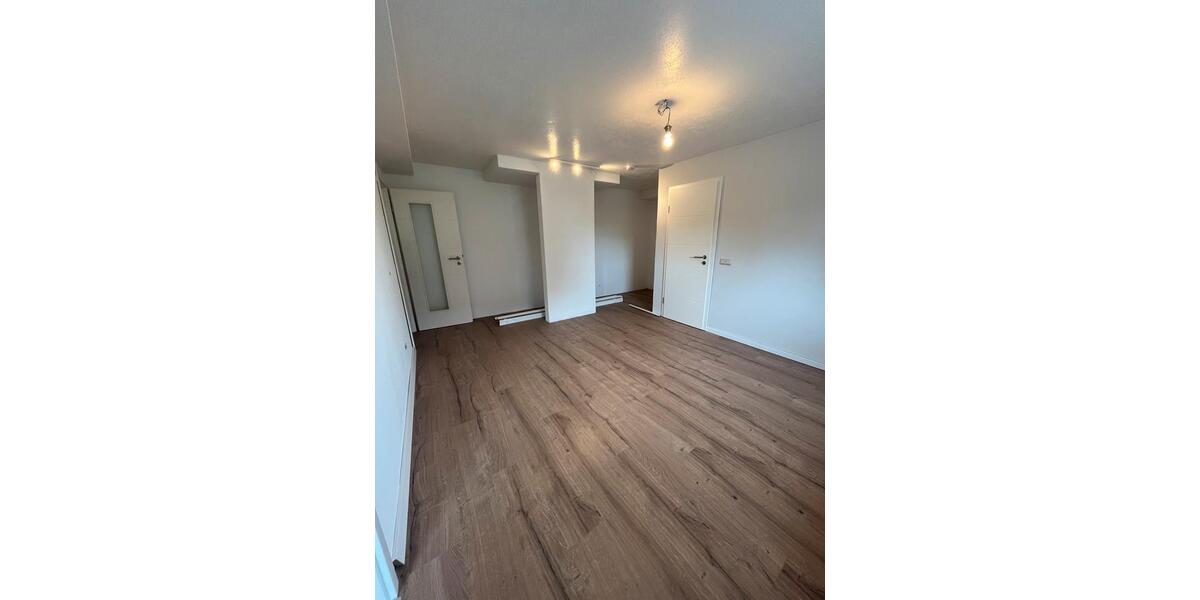 Etagenwohnung Waldeck - 1 Zimmer, 37 m&sup2;, 530&euro; | Angebot:26416321