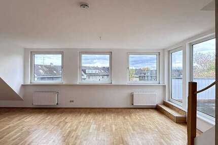 Wohnung zum Mieten in Essen 910 € 96 m² 4 zimmer