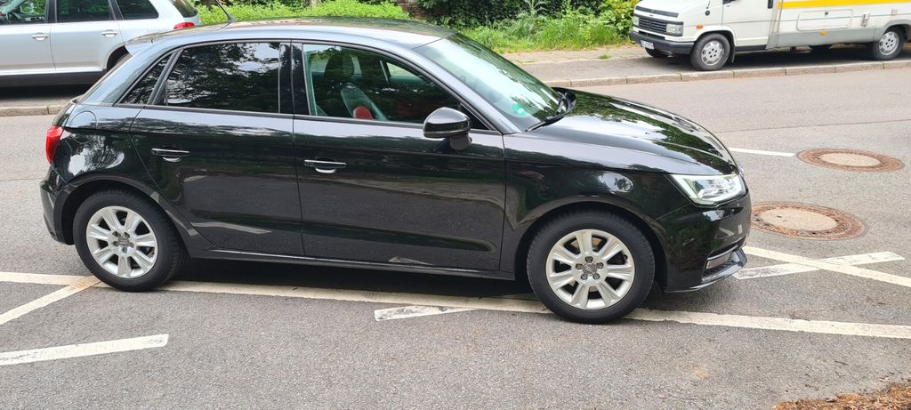 Audi A1 141.000 km 10.200 &euro; Osnabrück 49076