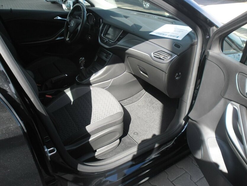 Opel Astra Business StartStop 90.512 km 11.990 € Winterbach 73650