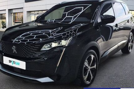 Peugeot 5008 44.367 km 23.450 &euro; Hamburg 22457