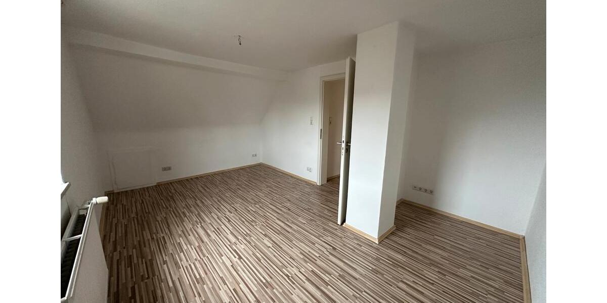 Dachgeschoßwohnung Burgdorf - 3 Zimmer, 65 m&sup2;, 129.000&euro; | Angebot:26348096