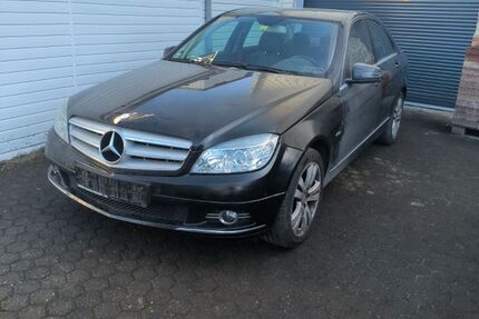 Mercedes 200