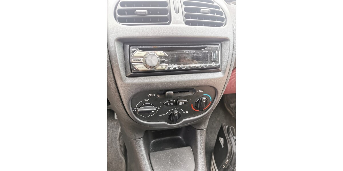 Peugeot 206 14.000 km 1.400 € Herford 32052