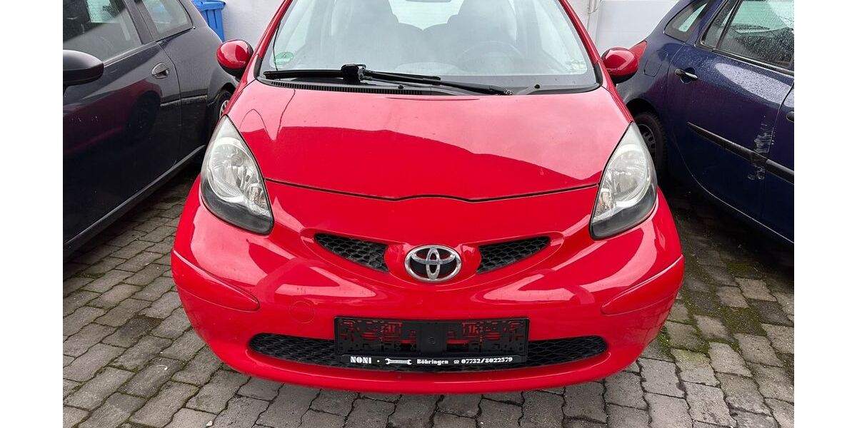 Toyota Aygo (X) 139.211 km 1.999 &euro; Radolfzell 78315