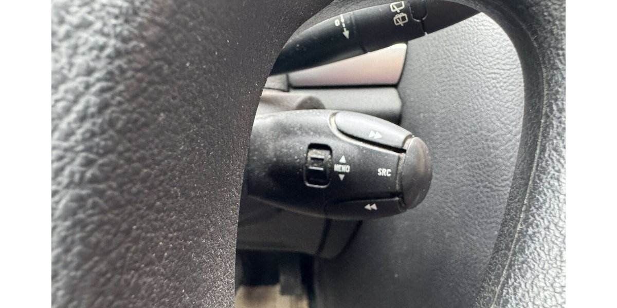 Peugeot 407 1. Hand nur 91tkm Kampfspuren 91.000 km 3.999 &euro; Hamburg 22339
