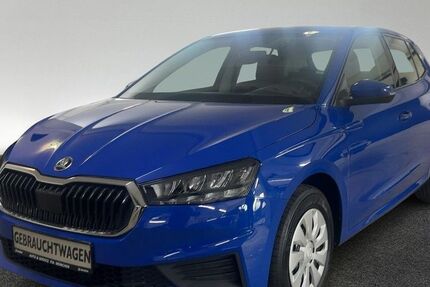 Skoda Fabia 64.700 km 12.460 &euro; München 80935