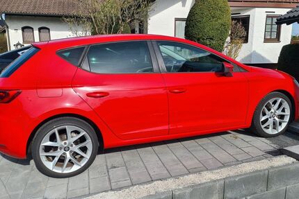 Seat Leon 47.962 km 10.599 &euro; Netphen 57250