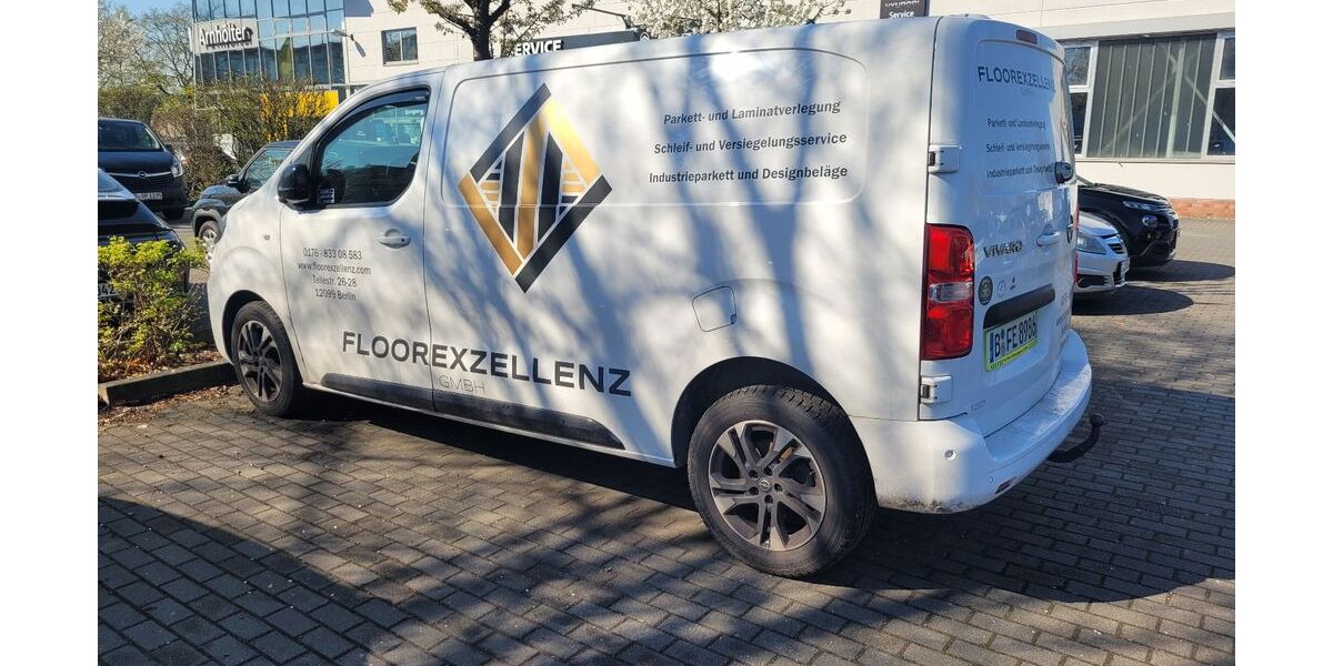 Opel Vivaro 160.000 km 7.900 &euro; Berlin 13599