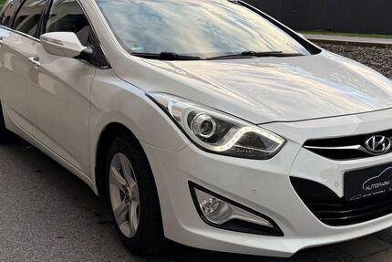 Hyundai i40 140.000 km 5.999 &euro; Essen 45309
