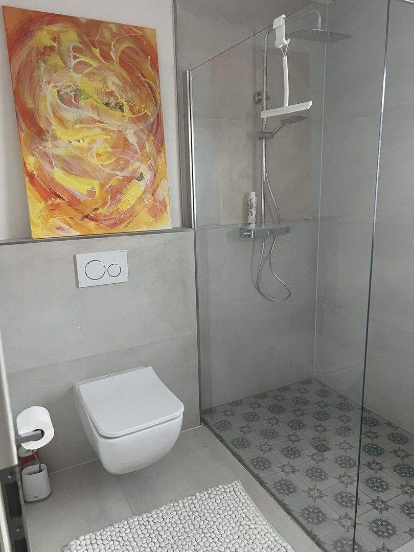 Luxuriös ausgestattetes Reiheneckhaus mit grünem Rückzugsort 4 zimmer