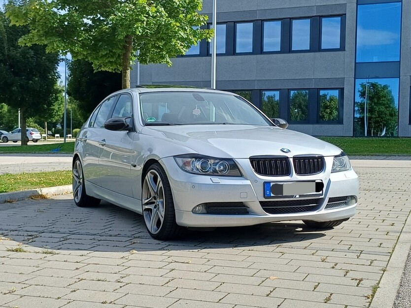BMW E90