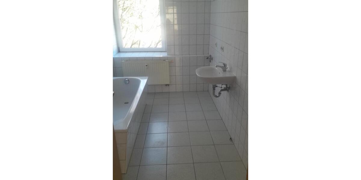 Etagenwohnung Annaberg-Buchholz Buchholz - 3 Zimmer, 74 m&sup2;, 410&euro; | Angebot:26098096