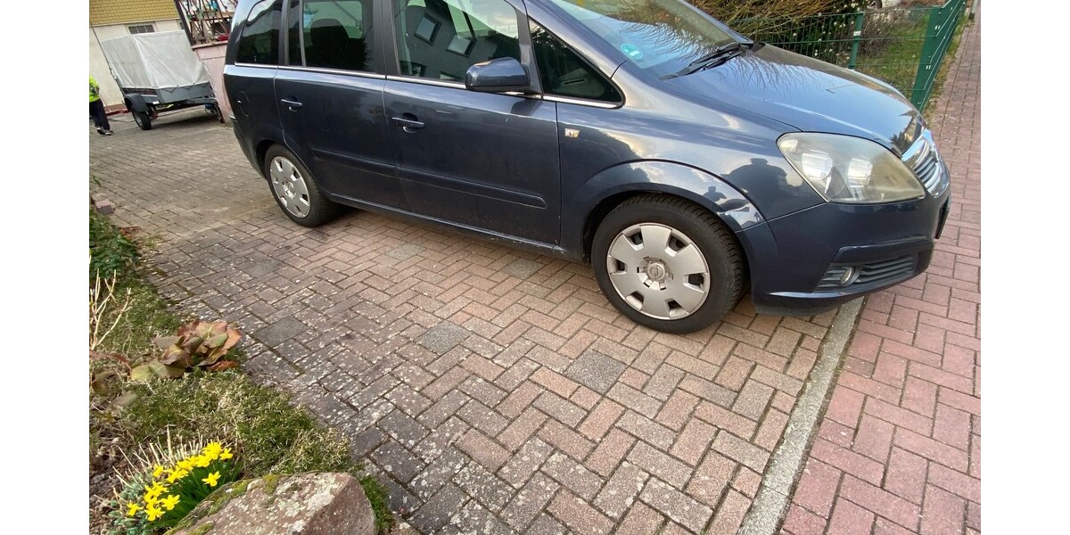 Opel Zafira B 240.607 km 1.960 &euro; Mauer 69256
