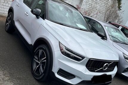 Volvo XC40 67.000 km 27.000 &euro; Nürnberg 90473