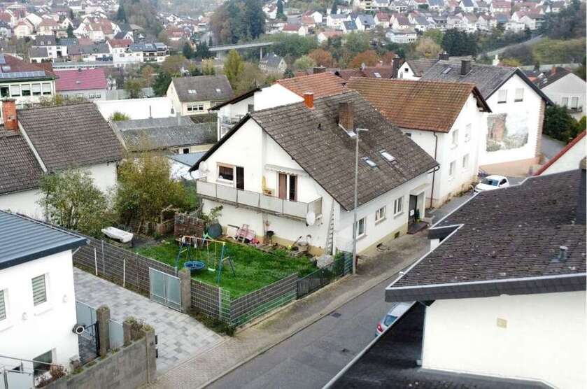 Haus zum Kaufen in Rodalben 164.000 € 163.44 m²