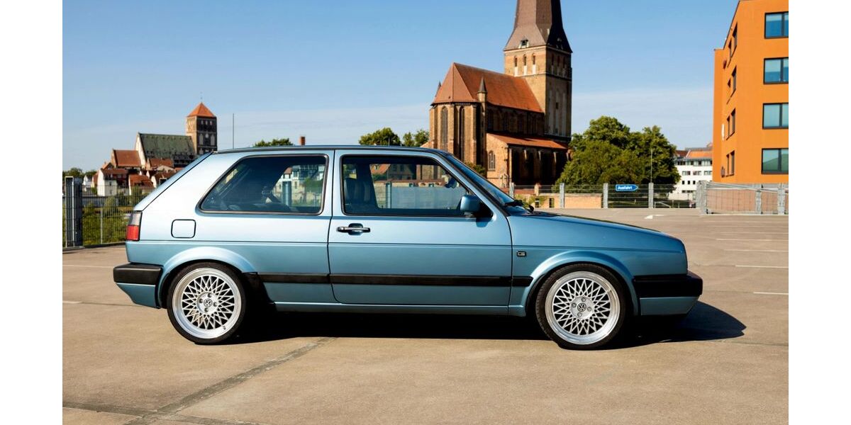 VW Golf 102.000 km 10.600 &euro; Rostock 18055
