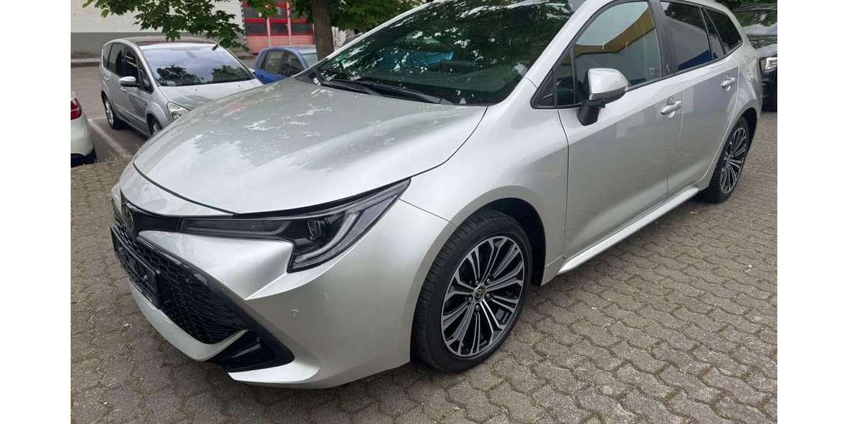 Toyota Corolla 41.600 km 17.950 &euro; Saarlouis 66740