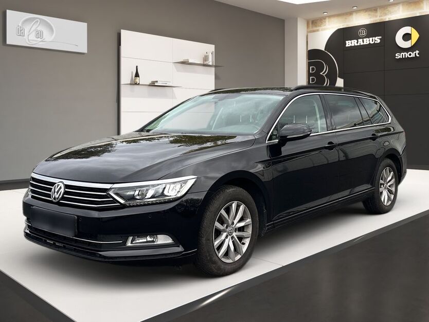 VW Passat 270.326 km 9.988 € Köln 51067