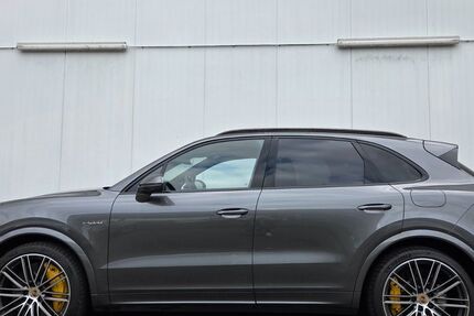 Porsche Cayenne 136.000 km 84.900 &euro; Hamburg 22419