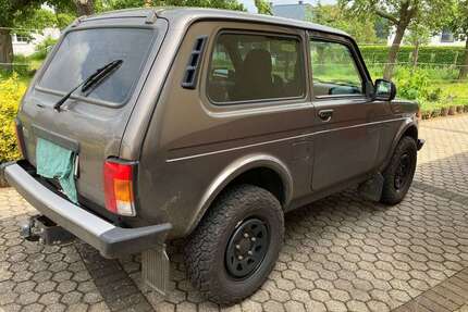 Lada Niva