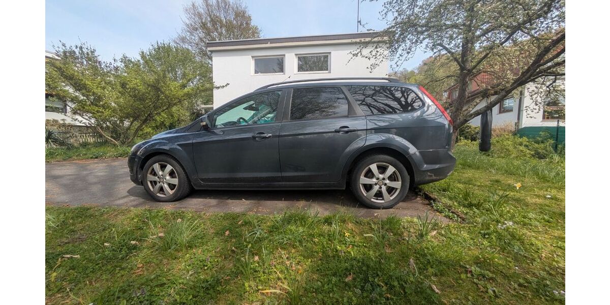 Ford Focus 219.800 km 2.500 &euro; Königswinter 53639