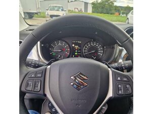 Suzuki Vitara Vollhybrid 1.5 Dualjet Allgrip AGS Comfort+ 5.500 km 28.850 &euro; Obrigheim-Asbach 74847