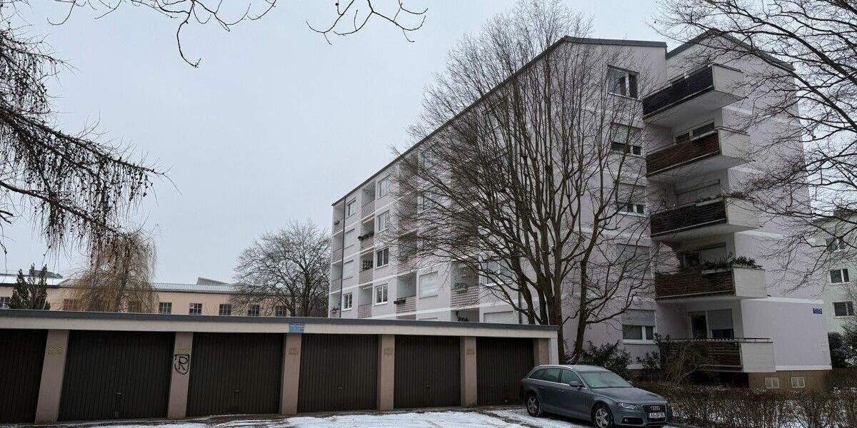 Etagenwohnung Regensburg Westenviertel - 2 Zimmer, 67 m&sup2;, 760&euro; | Angebot:24649128