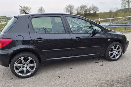 Peugeot 307 181.500 km 1.550 &euro; Wiedenzhausen 85259