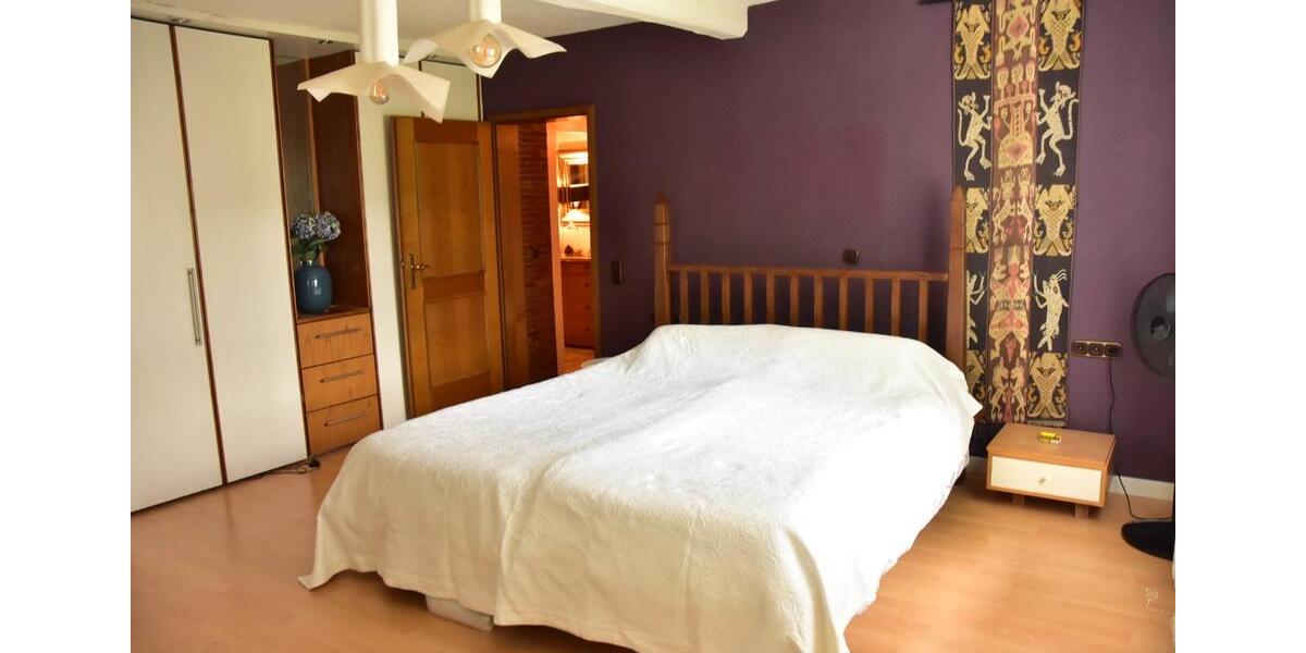 Einfamilienhaus Haunetal - 9 Zimmer, 258 m&sup2;, 480.000&euro; | Angebot:27077558