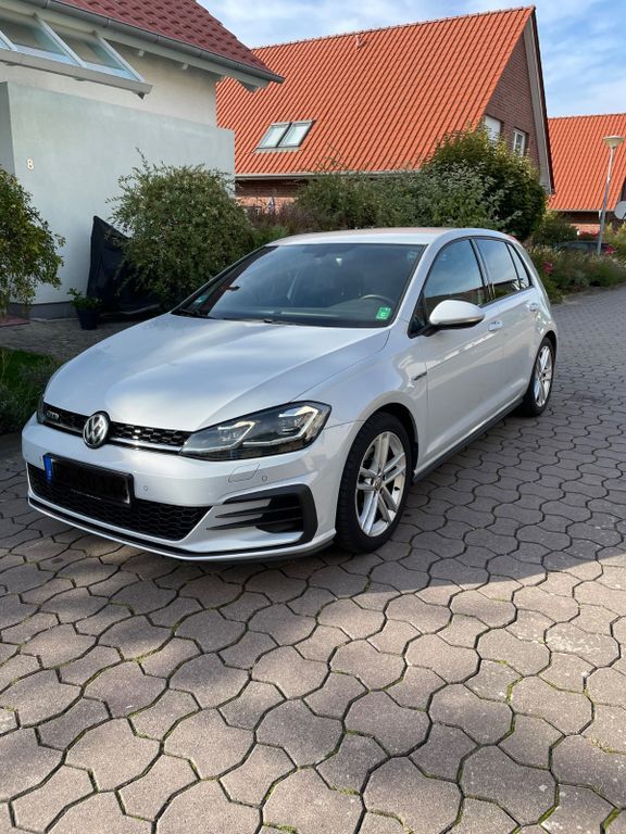 VW Golf 128.000 km 16.740 € Neuried 82061
