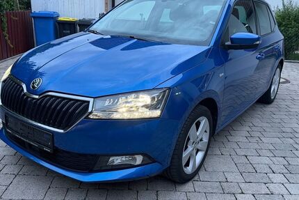 Skoda Fabia 71.300 km 10.490 &euro; Dachau 85221