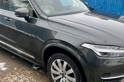 Volvo XC90 111.104 km 35.900 &euro; Ismaning 85737