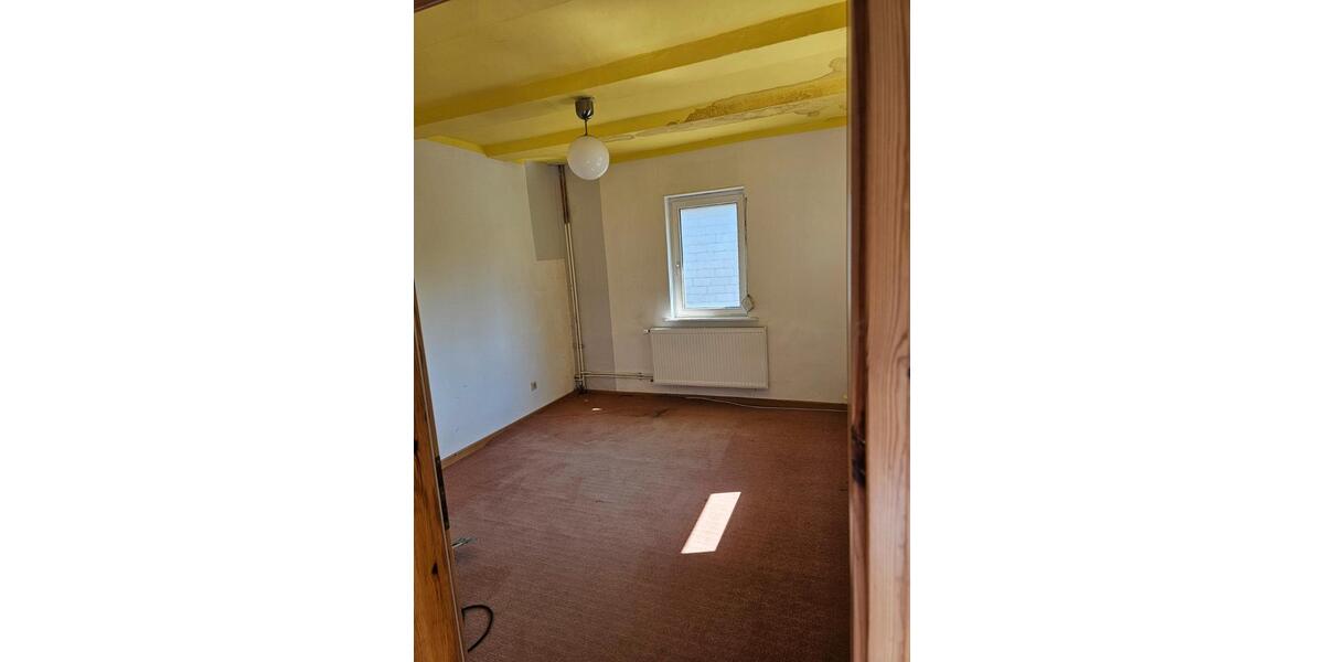 Einfamilienhaus Rosdorf - 3 Zimmer, 90 m&sup2;, 180.000&euro; | Angebot:26316335