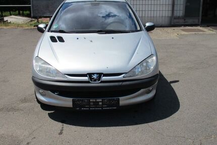 Peugeot 206 195.256 km 1.100 &euro; Contwig 66497