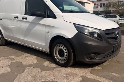 Mercedes-Benz Vito 114.000 km 11.500 &euro; FRANKFURT 65933