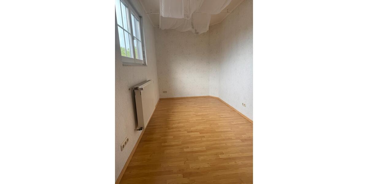 Einfamilienhaus Bergheim - 9 Zimmer, 180 m&sup2;, 599.000&euro; | Angebot:26415728