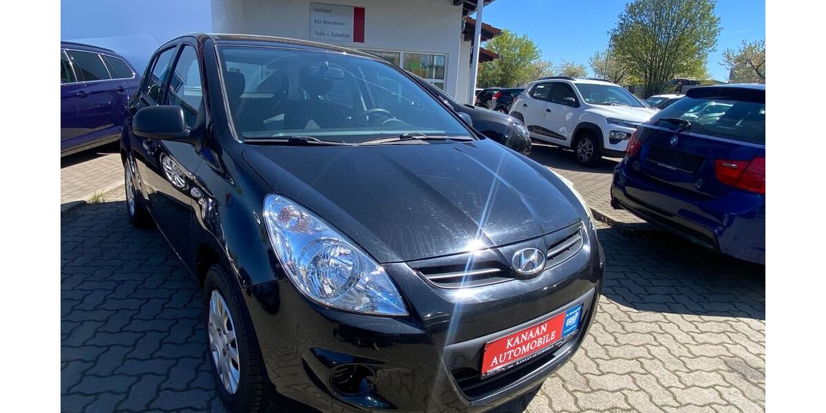 Hyundai i20 94.000 km 3.990 &euro; Goslar 38644