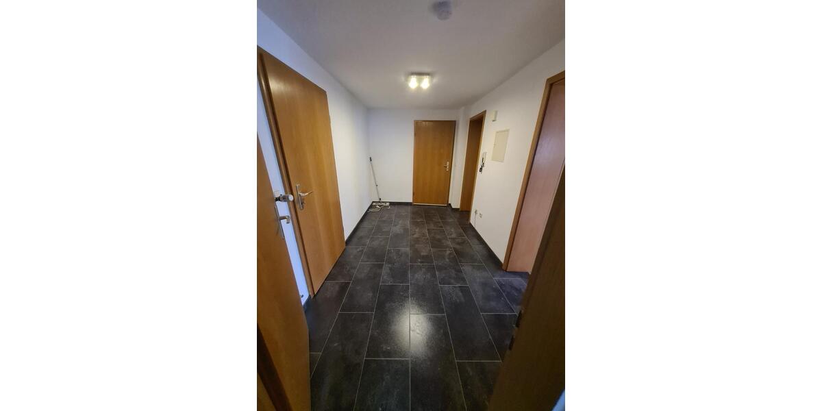 Erdgeschoßwohnung Höchstädt im Fichtelgebirge - 2 Zimmer, 60 m&sup2;, 390&euro; | Angebot:25281075