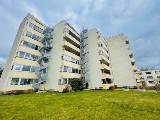 Wohnung zum Kaufen in Bad Schwartau 82.000 € 38 m²