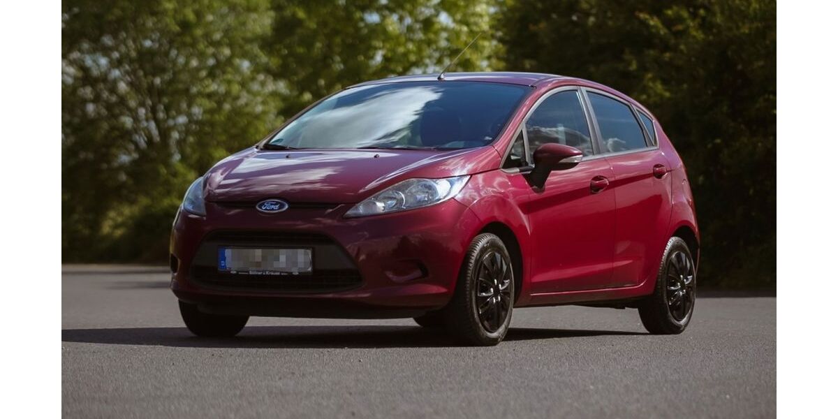 Ford Fiesta 92.000 km 5.500 &euro; Magdeburg 39104
