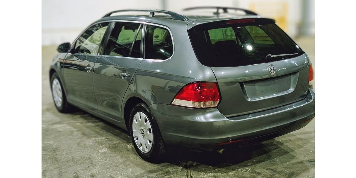 VW Golf 215.035 km 3.300 &euro; Lychen 17279