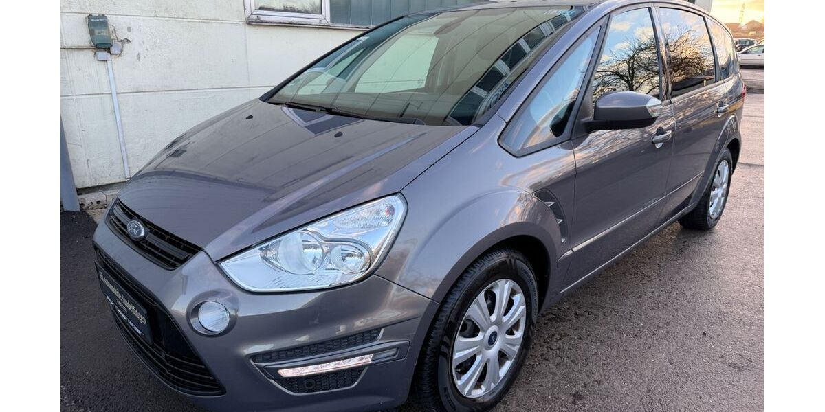 Ford S-Max 122.000 km 8.950 &euro; Sindelfingen/Stuttgart 71069