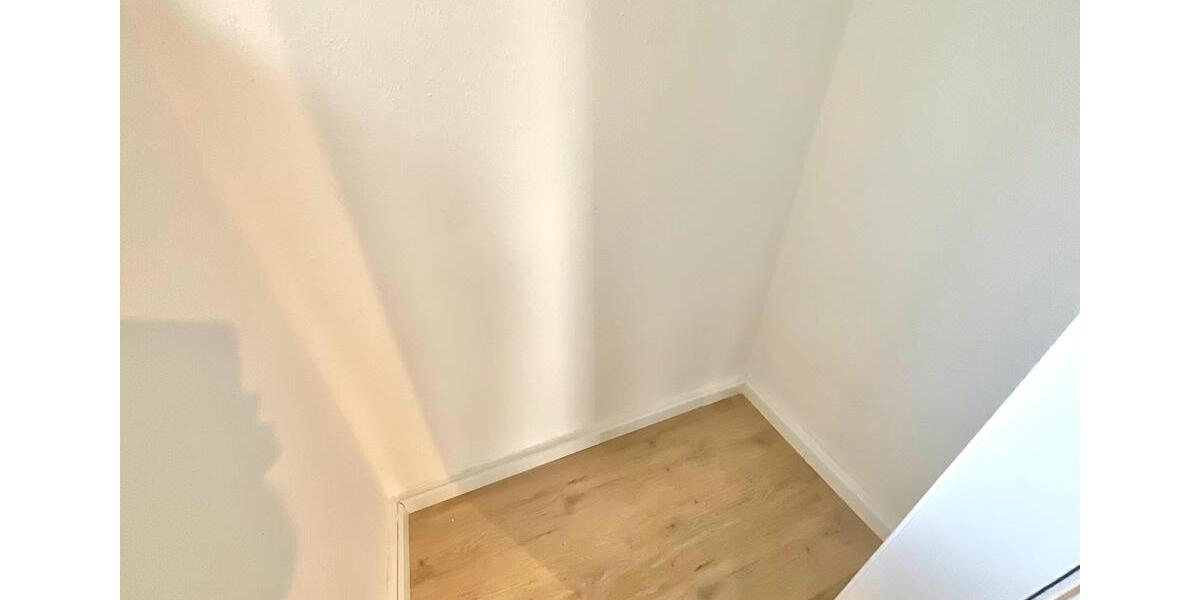 Etagenwohnung Recklinghausen König Ludwig - 4 Zimmer, 105 m&sup2;, 790&euro; | Angebot:26550130
