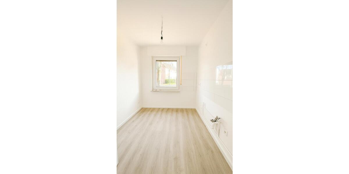 Erdgeschoßwohnung Varel - 3 Zimmer, 65 m&sup2;, 590&euro; | Angebot:23817948