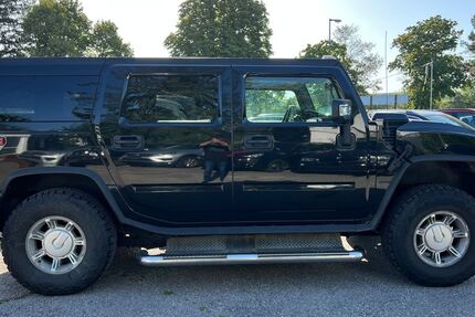 Hummer H2 198.000 km 22.900 &euro; München 81243