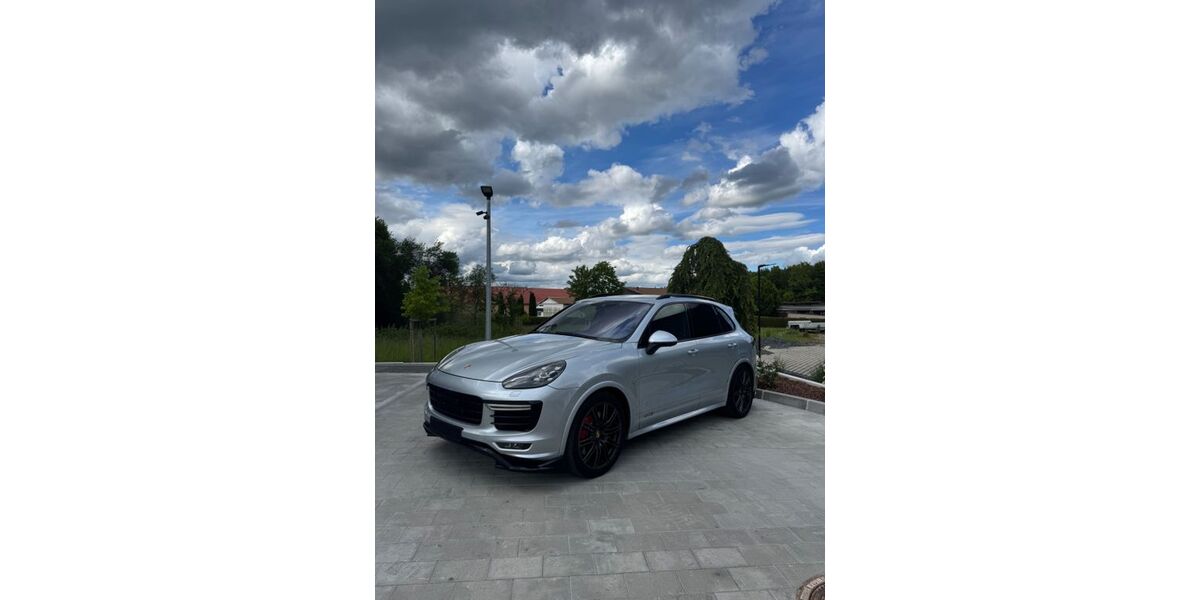 Porsche Cayenne 155.000 km 29.000 &euro; Kissing 86348