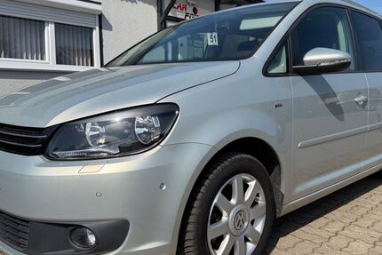 VW Touran 149.987 km 8.999 &euro; Nordhausen 99734