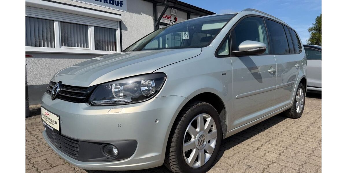 VW Touran 149.987 km 8.999 &euro; Nordhausen 99734